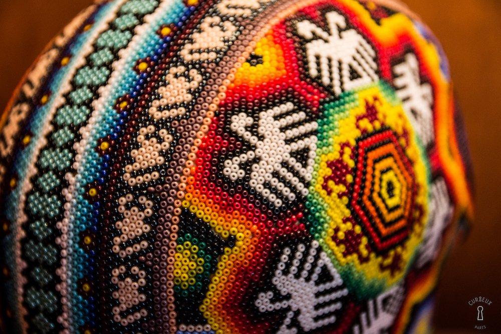 CurieuxParis's tweet photo. Nos calavera perlées mexicaines n'attendent que vous chez @curieuxparis ! #calavera #curieuxparis #paris #cabinetdecuriosités mexicana https://t.co/iVQ91sLsX3