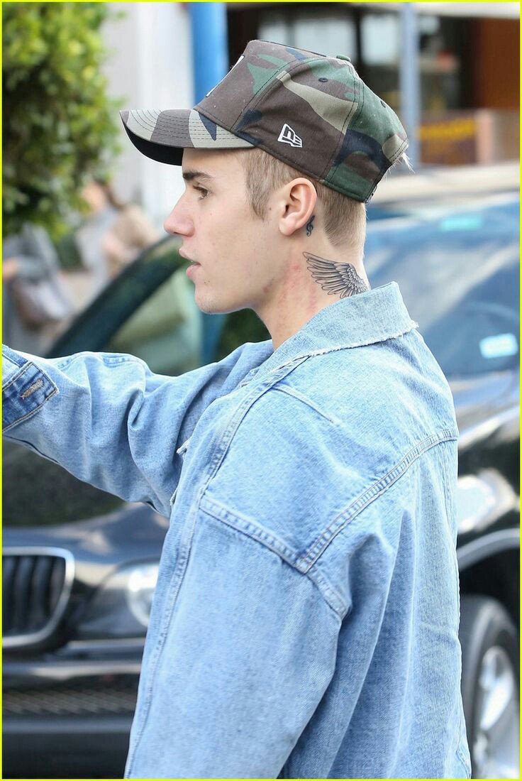 ProjectVoteJus's tweet photo. META: DEZ MIL COMENTÁRIOS!!
COMENTE O MÁXIMO POSSÍVEL!!
VAMOS VOTAR GNT, ACORDEM!!

RT=VOTO

#KCAMexico #JustinBieber https://t.co/jrSERLnkYR
