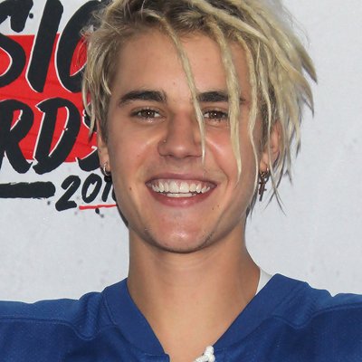 ProjectVoteJus's tweet photo. META: DEZ MIL COMENTÁRIOS!!
COMENTE O MÁXIMO POSSÍVEL!!
VAMOS VOTAR GNT, ACORDEM!!

RT=VOTO

#KCAMexico #JustinBieber https://t.co/jrSERLnkYR