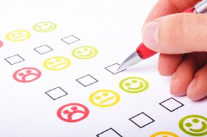 AD plis! Gadewch inni wybod sut y gallwn wella #llwybrarfordircymru gwefan ar yr holiadur byr hwn.  Linc yma: smartsurvey.co.uk/s/llwybrarford…