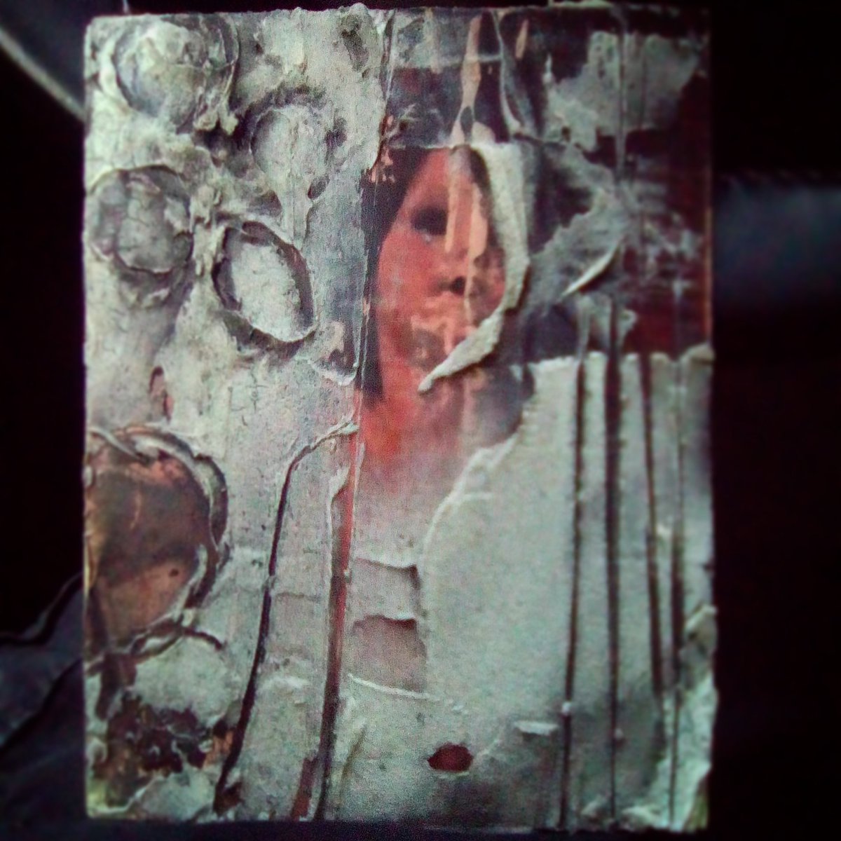 8bitpixeldomina's tweet photo. Throwback to the analog days...
#art #decay #painting #analog #darkart https://t.co/aAuT4VLWCN