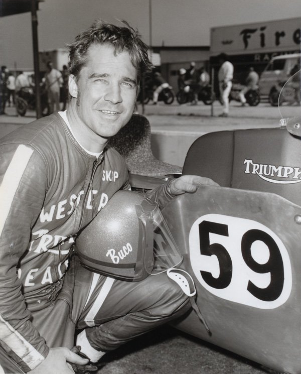 NEXXNA's tweet photo. Skip Van Leeuwen (1938 - 2017)
#rip #TouristTrophy #AMA #Motorcycle #HallOfFame https://t.co/cUrB1RIL34