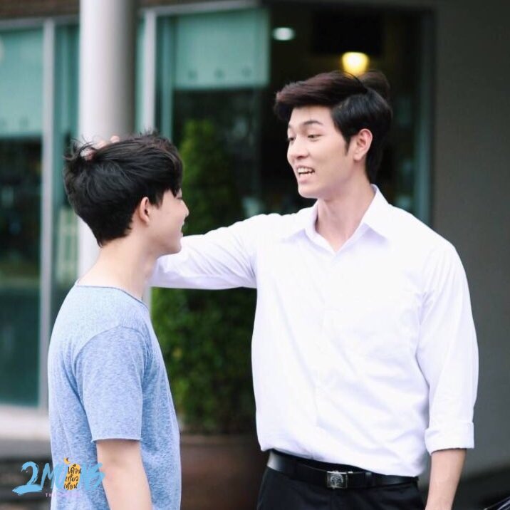 squarrium's tweet photo. ในซีรีส์ vs ชีวิตจริง
.
.
อิตะก็อตตต!!! #2Moonstheseries https://t.co/5jqmv8sA7q