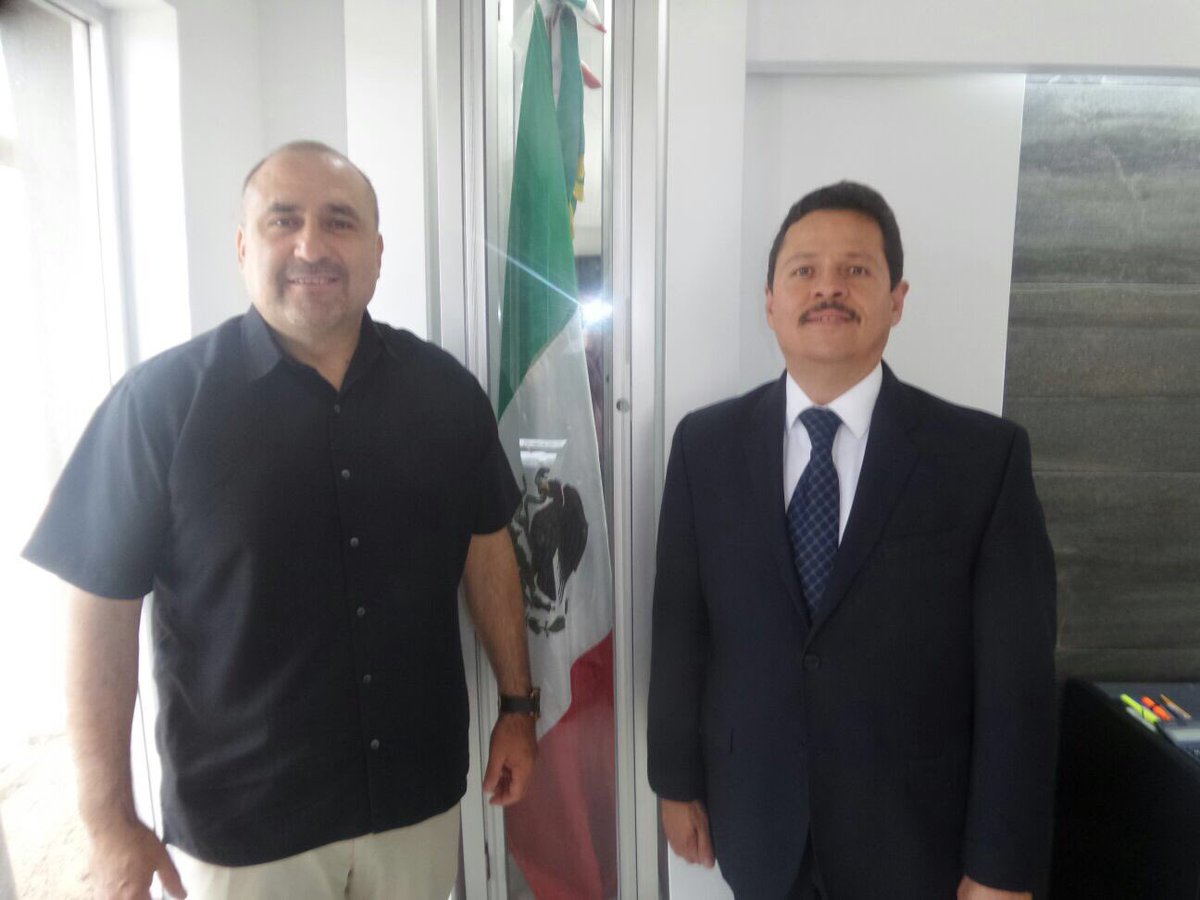 ChobyVillegas's tweet photo. Agradecido por tu visita y por tu apoyo para nuestra comunidad. Gracias mi amigo @JavierDagnino https://t.co/FxrdXKoRPK