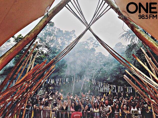 ONEFM985's tweet photo. #Stage #ONEFM @tomandcollins escucha aquí el set #Sunsets Tulum 2017 🇲🇽🔥 https://t.co/qWIslckMiF https://t.co/OboXubbCqx