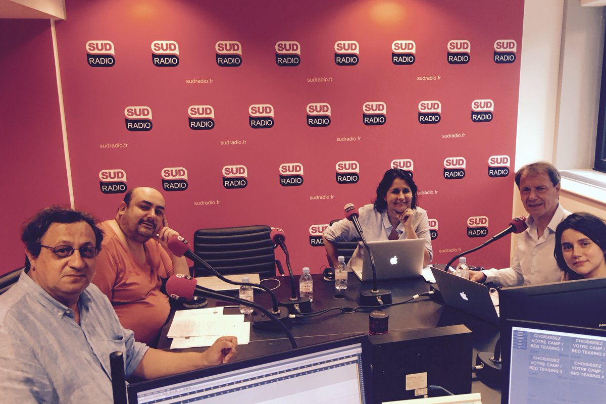 SudRadio's tweet photo. C'est parti pour #ChoisissezVotreCamp de @valerie_expert avec @gillesgmann @RemyPernelet @psenny et @ClaraSchmelck
➔ https://t.co/PpiZyxWXrF https://t.co/WhRkjErGDW