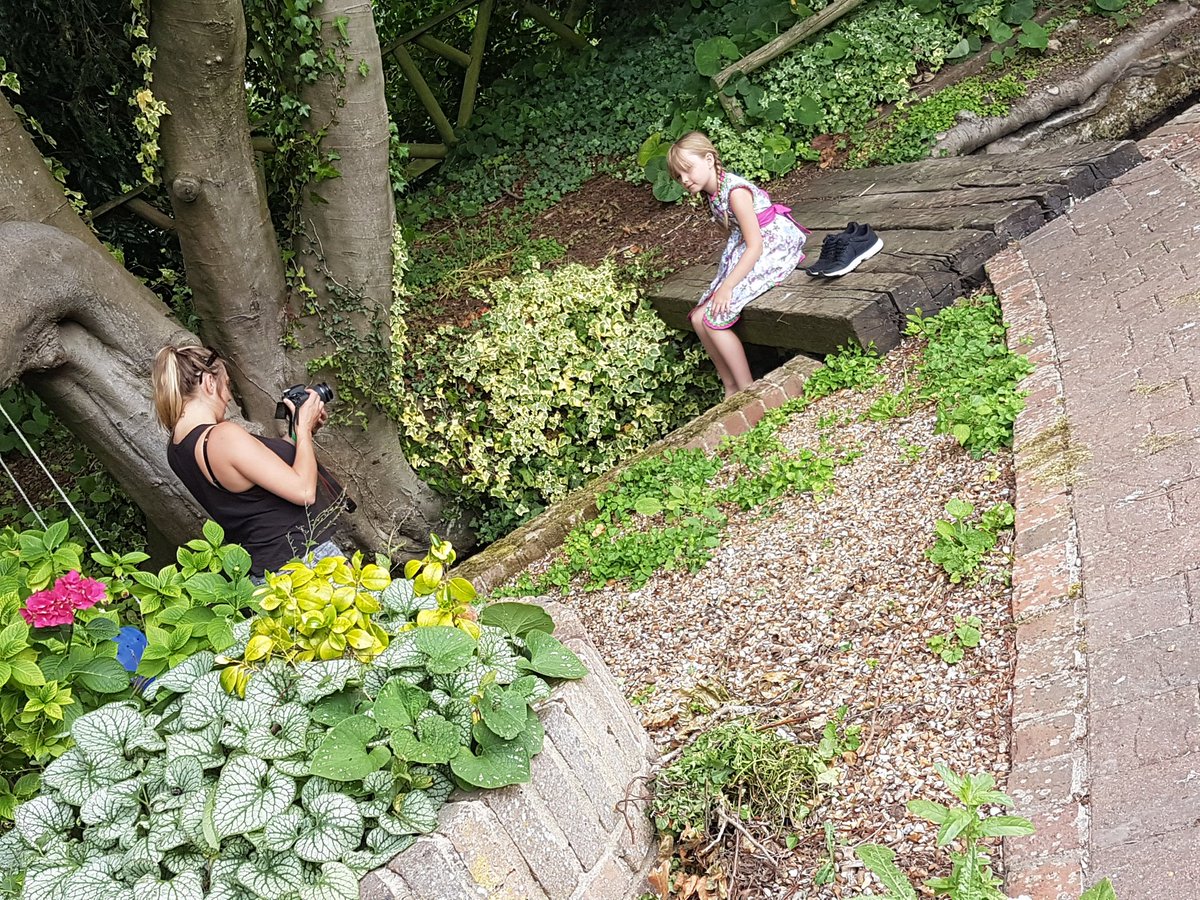 Fab video shoot for my first original ! Can't wait to see it all finished #coldtoes <a href="/SamBaileyREAL/">Sam Bailey Official</a> <a href="/just4_children/">Just4Children</a> <a href="/CharthousePorts/">Charthouse Music</a>