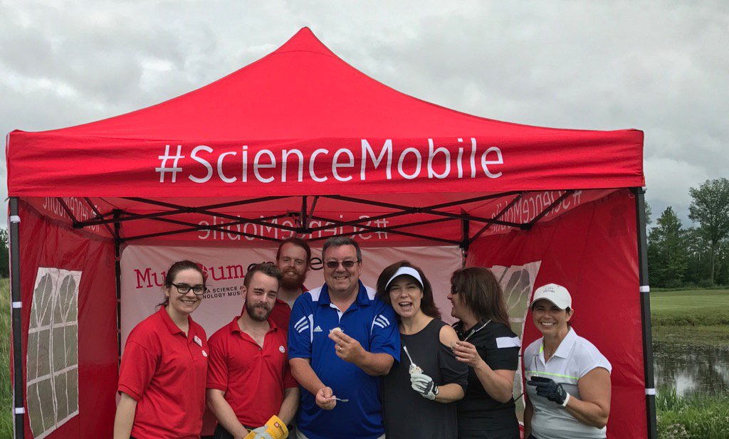 KLBurchill's tweet photo. LOVE the maple bacon ice cream #sciencemobile Thx 4 promoting #Baconpalooza Aug 25-26 @AgMuseum https://t.co/RYEONqkvPt