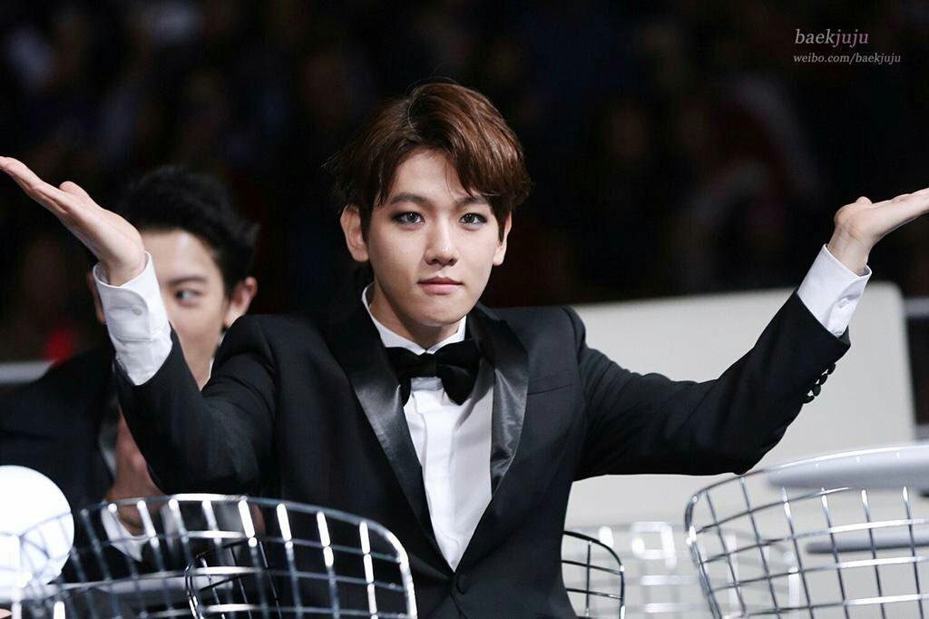 SKYEXOL88's tweet photo. @taeinluvmikeyx @exoputhy @GUCClYOONGl And? even if u love them where are you when they need it ?U R still not a fan (sorry if I sound rude or wtv)
 #NotYourFandomNotYourProblem https://t.co/9AjnQRIRCu
