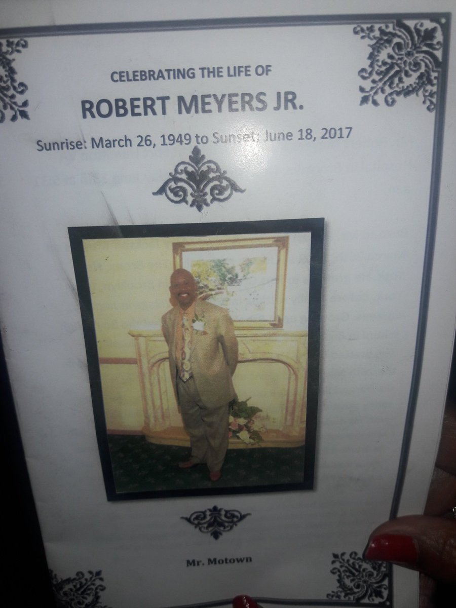 NYPD113Pct's tweet photo. Comm Affairs Dt.Duhaney even on her day off & Dt.Ferguson retired supported our pct #commpartner Mr.Robert Meyers at his funeral today. https://t.co/RUI0f6X7Hu