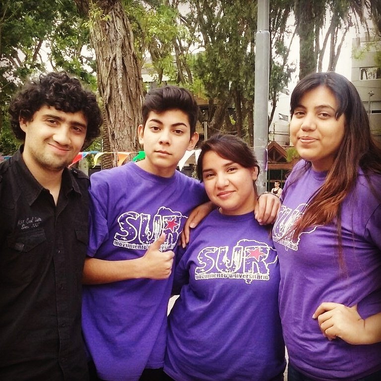 ClaudioServetto's tweet photo. #1País necesita representar a la juventud de San Fernando. Sabemos cómo hacerlo. @rebeca_18m @brbaracabral2 @JovDePie_TSfE @NICOMIRANDABSM https://t.co/EuKfvFTHGl