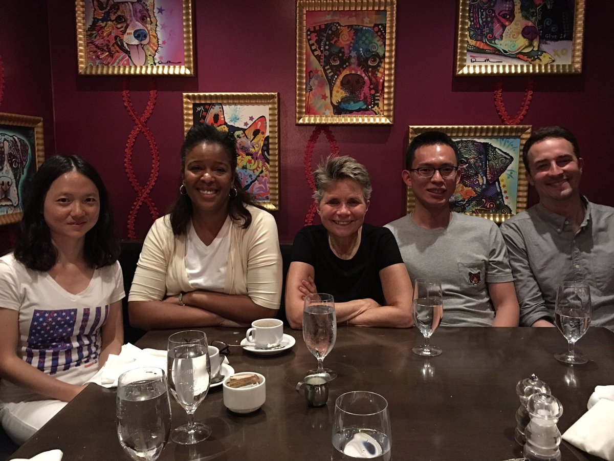 bod0ng's tweet photo. Esp happy to hear from my bright visiting student that she found #CSCL2017 the best conf so far, to go w/ #UMN crew, & receive good feedback https://t.co/rfrkMvLf6B