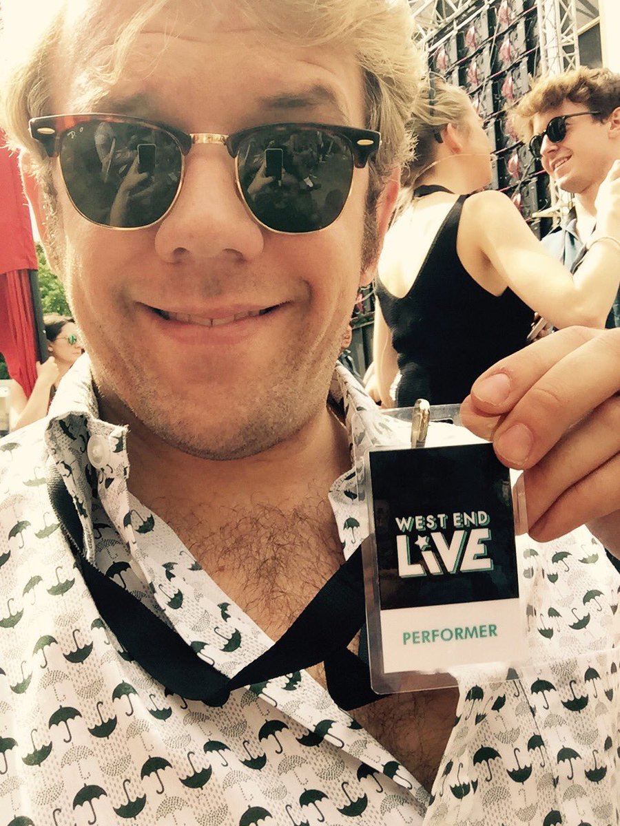 JamesPHume's tweet photo. Lovely afternoon! #westendlive https://t.co/o2KjQ6O9LG