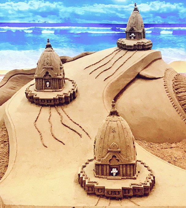 View image on Twitter