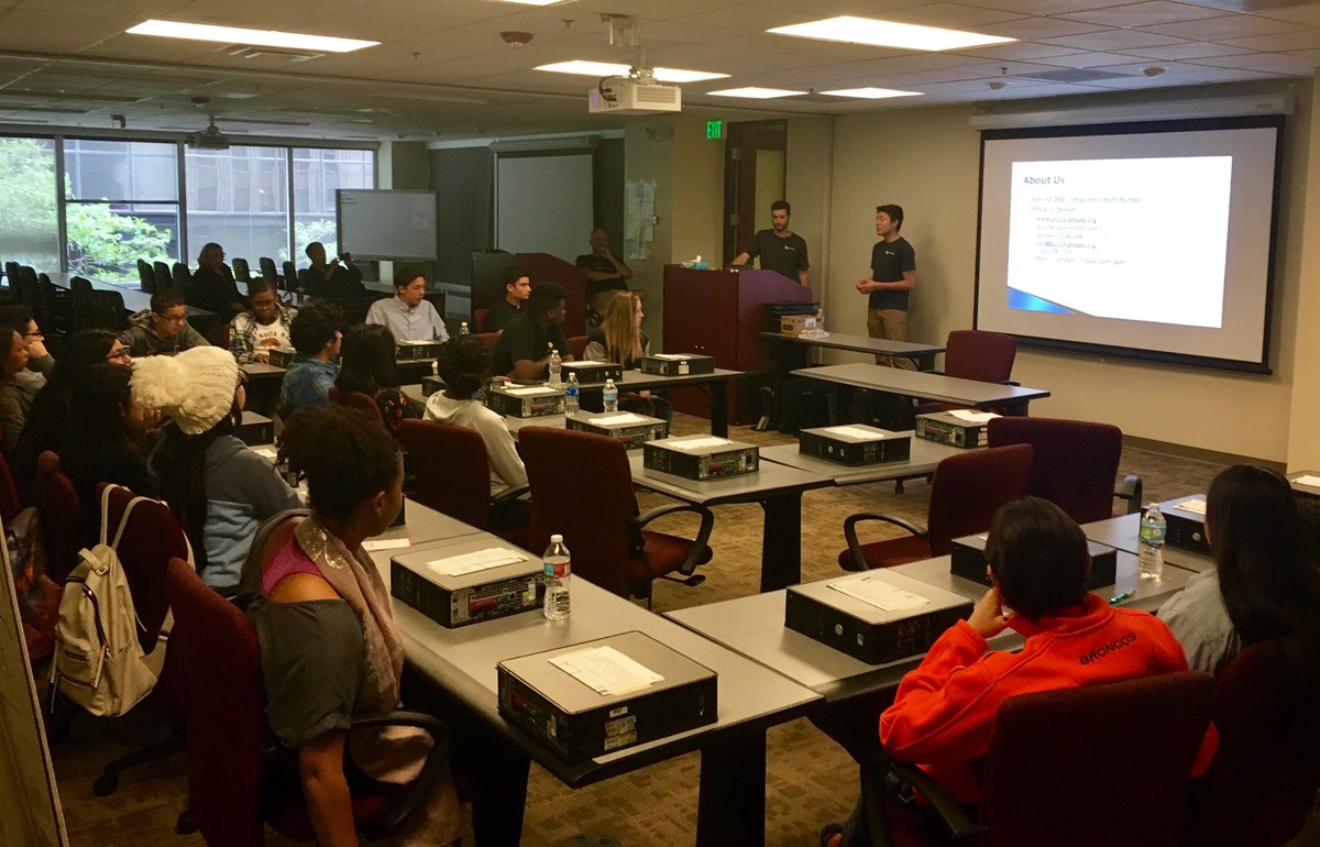 empowords's tweet photo. Day Two of our Tech Internship Accelerator is cruising along! ~50 @DPSCareer #TechConnect students are learning Automation &amp; Comp Hardware! https://t.co/J2GtQzmu44