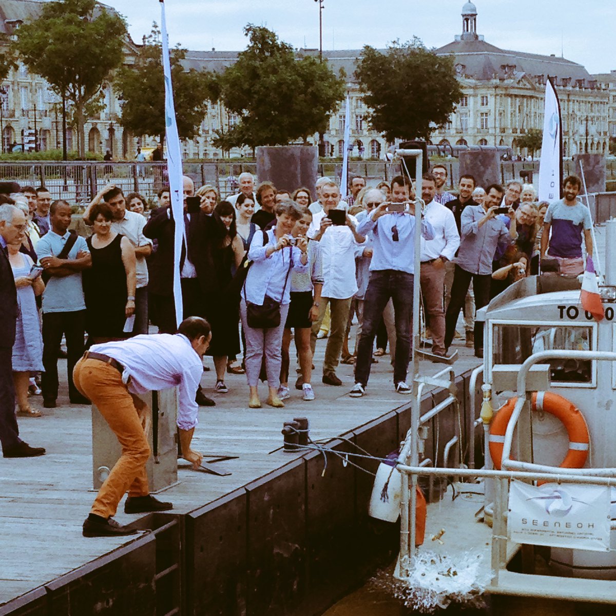 Inauguration du Denis Michel : navire  d'opération scientifique sur <a href="/SEENEOH_Site/">SEENEOH tidal test site</a>  à Bordeaux