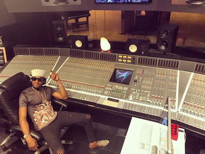 View image on Twitter