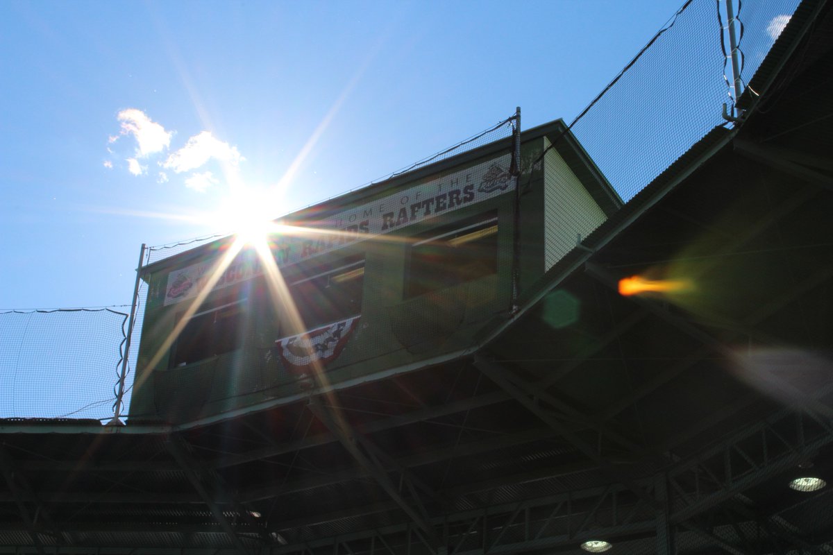 RapidsRafters's tweet photo. #WitterField is on to the Elite Eight! Keep voting Rafters fans! https://t.co/cBt2l0XX7J https://t.co/pYGSvrXao1