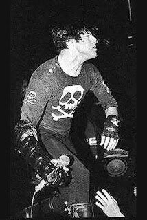 Satanika66613's tweet photo. Happy Birthday #GlennDanzig #Misfits #Samhain #Punk #horror #AmIDemon #metal https://t.co/g6o1tCV9qN