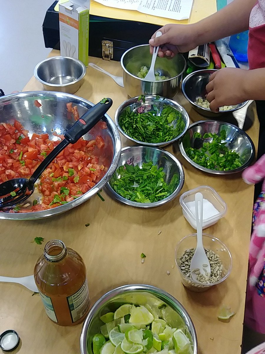 KidsAdventures's tweet photo. 🍅 Salsa! #kanutrition https://t.co/HRgiG5cUWm