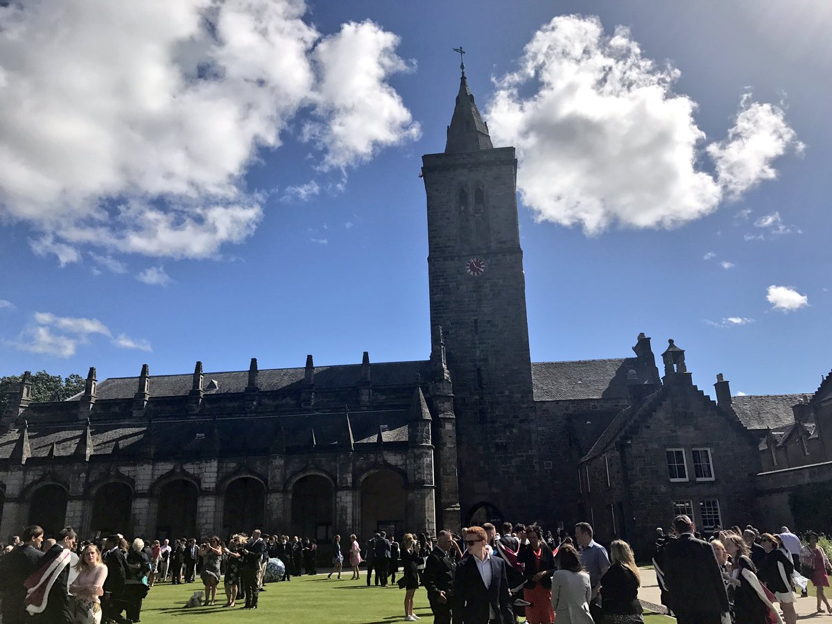 C_Stihler's tweet photo. Wonderful end to graduation ceremonies @univofstandrews #Saintsof17 https://t.co/rCvvzXqC73