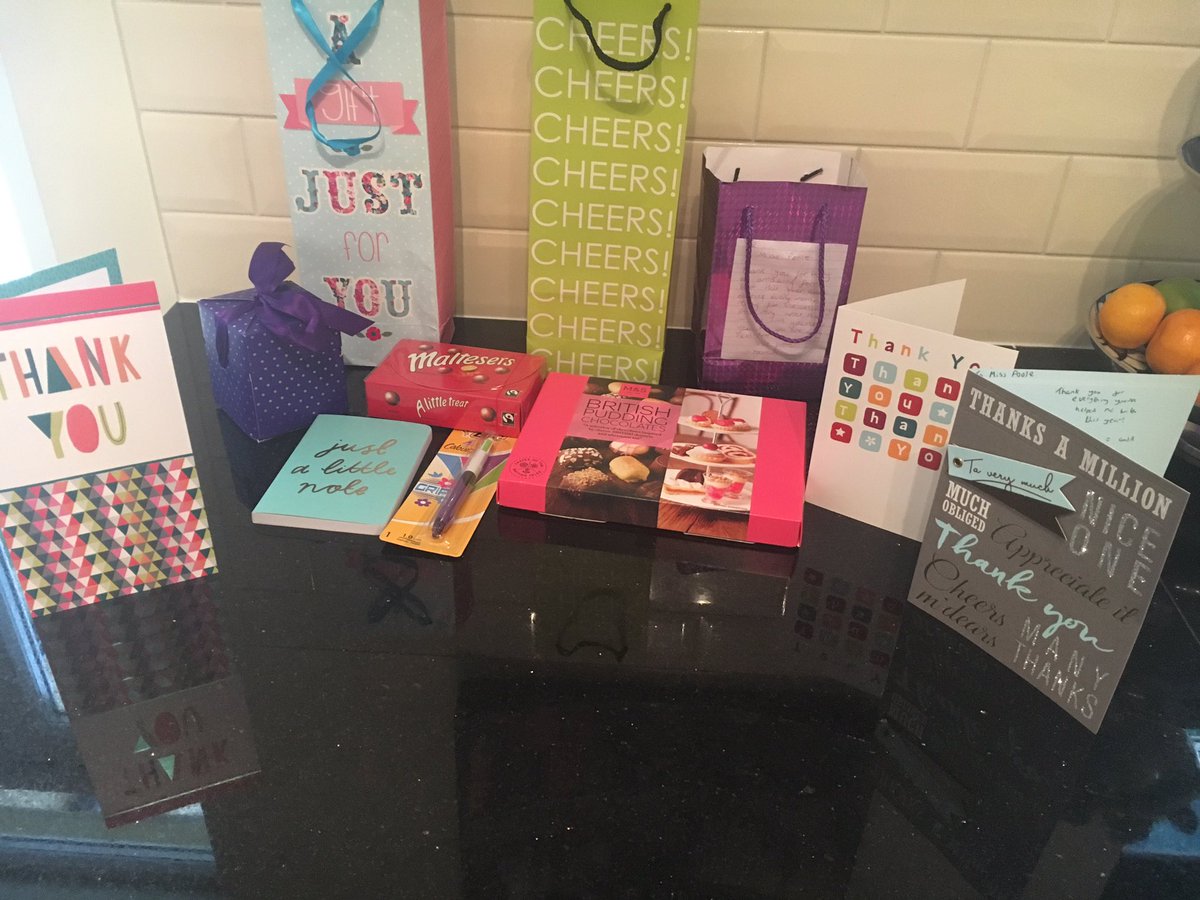misspooleihs's tweet photo. Thank you to my form (and their parents) for the presents I received today! I really appreciate the support I've been given this year #8LP https://t.co/6qfx4yWAAI