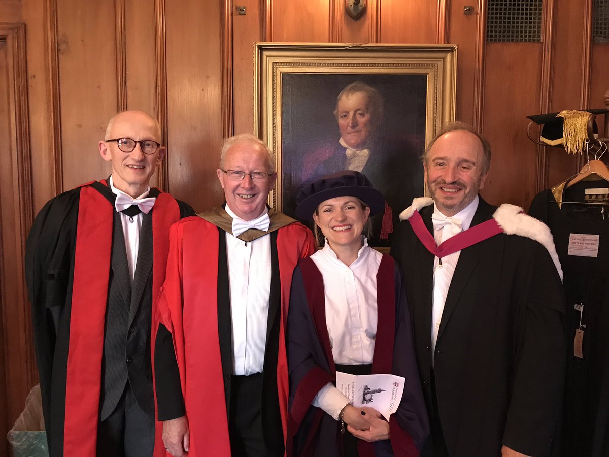C_Stihler's tweet photo. More grad pics from today @univofstandrews #Saintsof17 https://t.co/rr6uo1deym