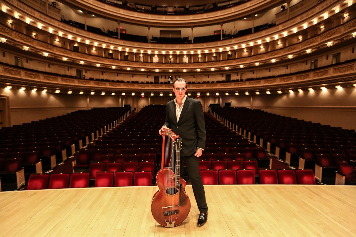 MTV Live tweet media