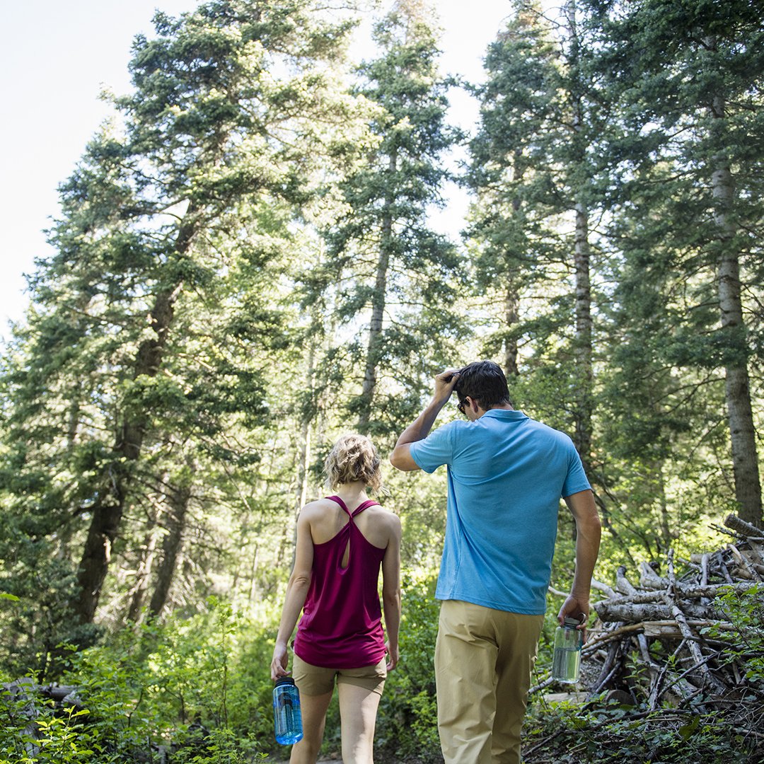 BasinRange_'s tweet image. It’s officially summer, which means more time to spend outside. Check out our new summer line: bit.ly/2tXCuan #basinandrange