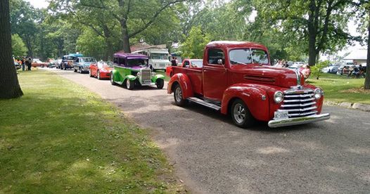 The Sarnia Street Machines Cruise in the Park Car Show and Swap Meet is being held Sunday. blackburnnews.com/sarnia/sarnia-… https://t.co/R7Edt4kQBE