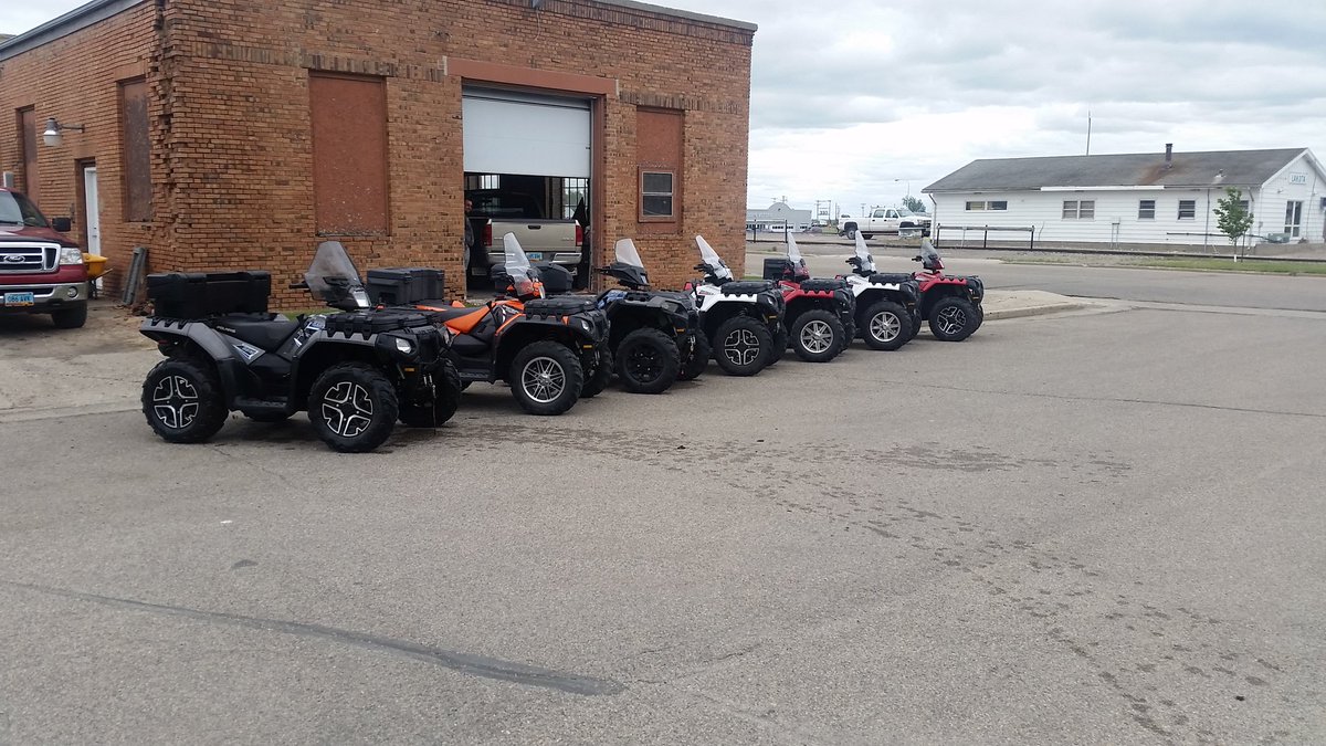adam_ohlhauser's tweet photo. It's not a job, it's a lifestyle. @husocrop @messner60 https://t.co/t9YpVER9BW