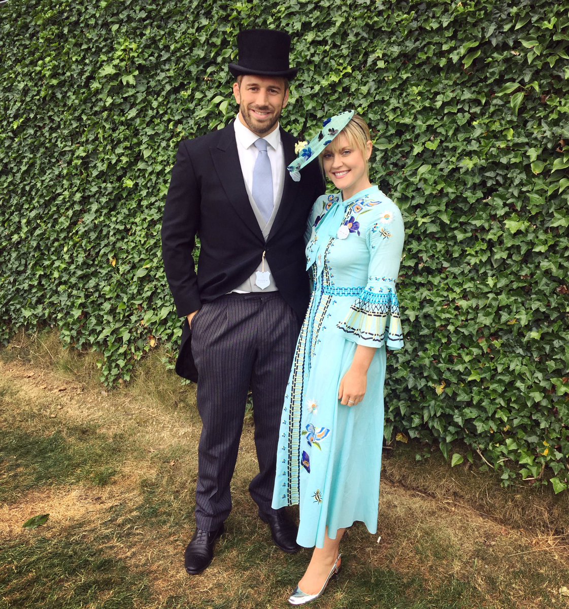 Chris Robshaw tweet media