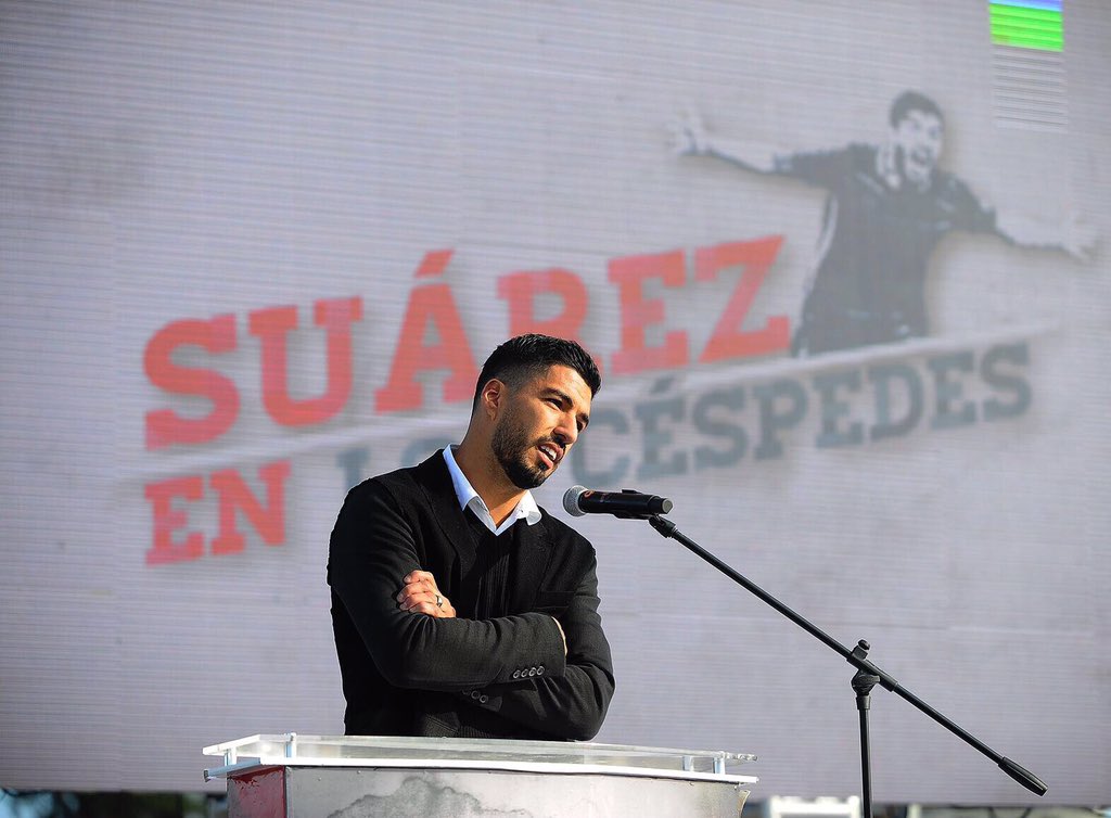 LuisSuarez9 tweet picture