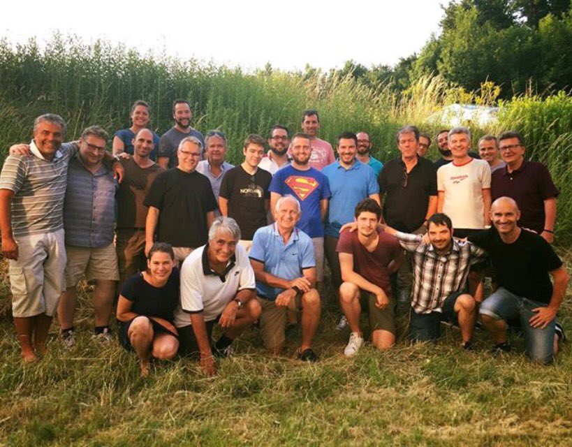 PhilDucarroz's tweet photo. Grillade de fin de saison pour le Team Teleclub! Et rendez-vous début juillet pour les matches en direct du Festival des Alpes... https://t.co/cC8d6vp74w
