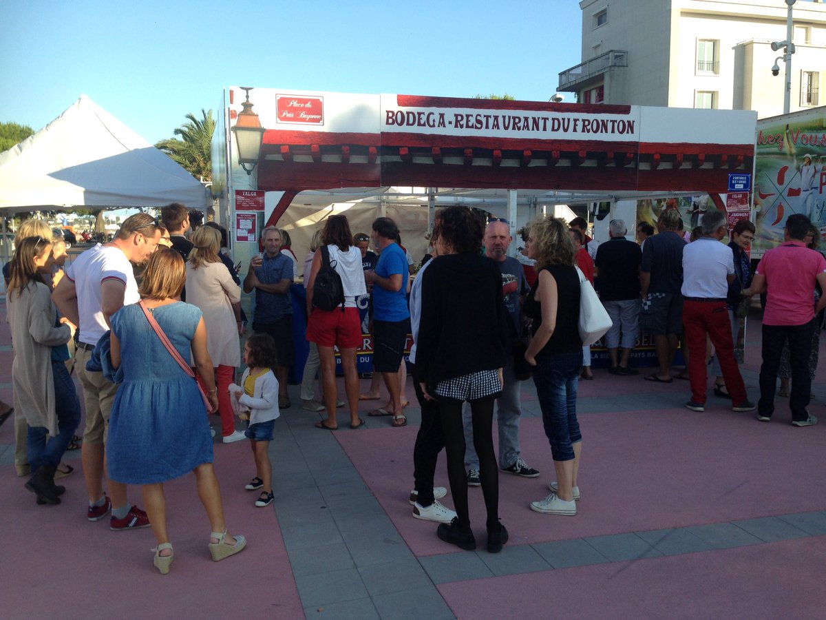 Royan #aime notre #restaurant #Basque ! 
#fameux #original #succes #humanitaire #3etche