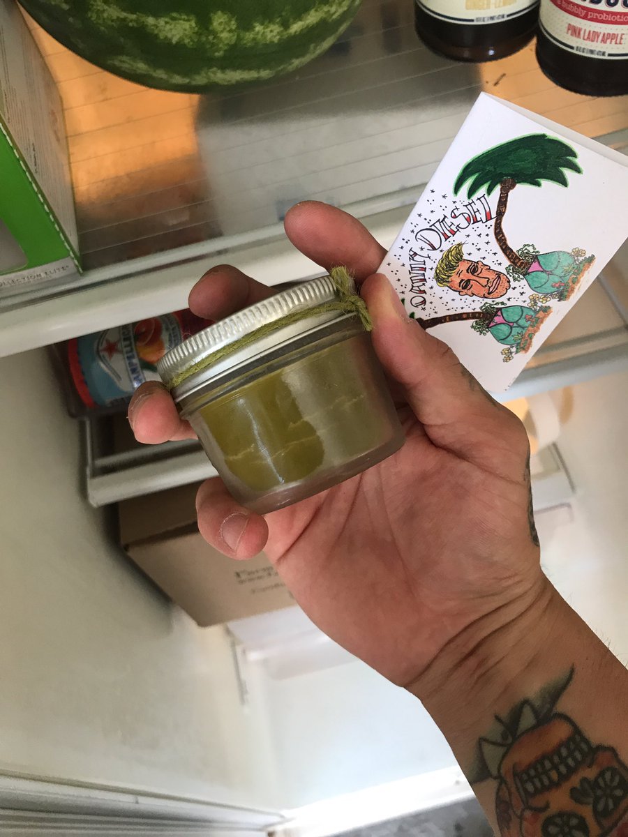 dillyduzit's tweet photo. Oiled up devils lettuce https://t.co/OlapPh1cCh