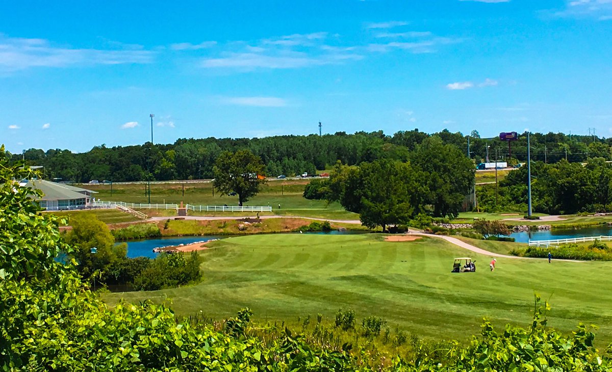 Adams Pointe Golf tweet media