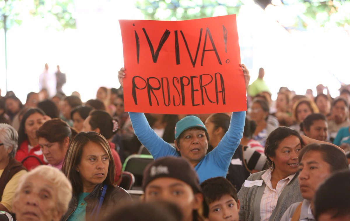 SEDESOL_mx's tweet photo. #ProsperaTlaxcala 2 de cada 3 adultos mayores del estado de Tlaxcala, reciben una pensión para cubrir sus gastos más elementales. https://t.co/kg4bUzFzSy