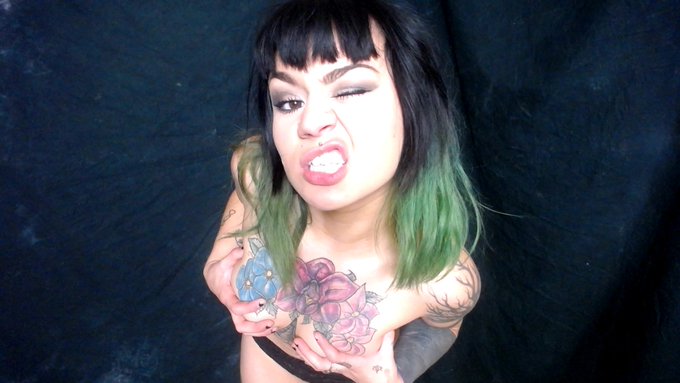 Oh shit I have an #onlyfans now! Dont be a chump, go check it out. https://t.co/K0EhnQNSg2 https://t<a href="/tag/onlyfans"class="tags">#onlyfans</a>