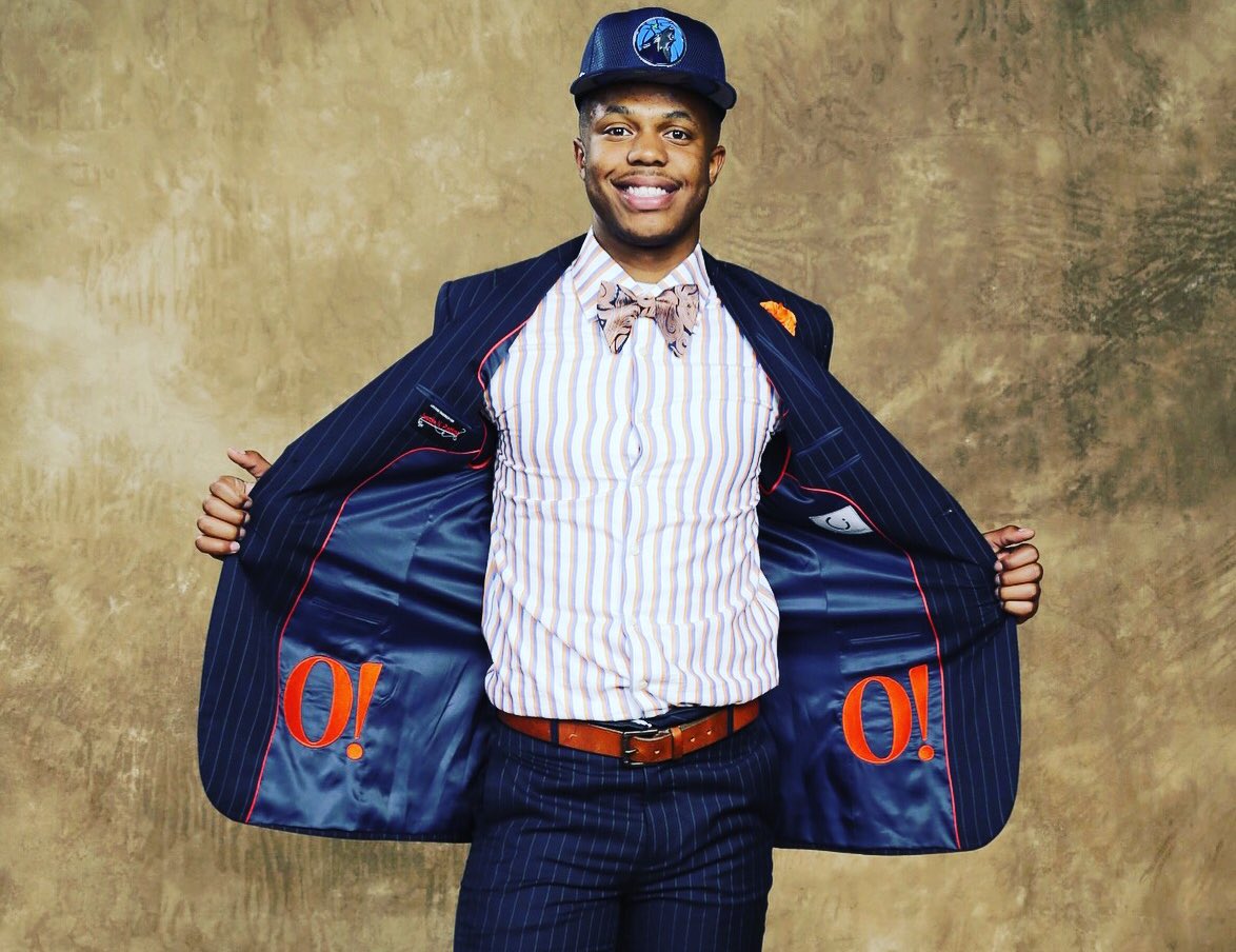 Timberwolves's tweet photo. Omaha raised. Minnesota ready. #WolvesDraft #NewEraNewLook https://t.co/7oZkhuUW9E