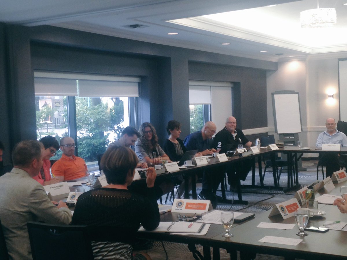 OntarioPlanners's tweet photo. Generating lots of valuable insights today for collaboration on key trends for the future of planning https://t.co/j9Y9UauOFA