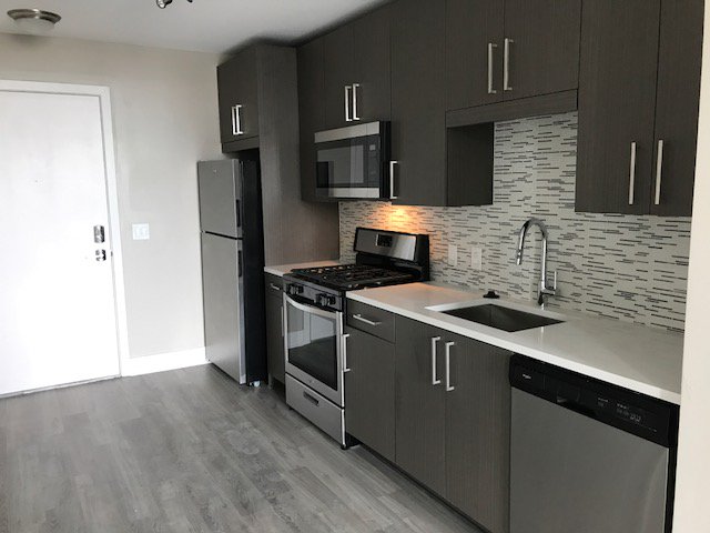 moderassprings's tweet photo. We can't get enough of our kitchens! Tour with us today to see our #ModernMuse. #nowleasing #Moderasandysprings https://t.co/2SuVPVGJv9