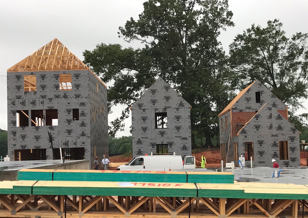 PFRealEstateGA's tweet photo. Three more houses in @PinewoodForrest are coming to life! #livecreateplay #bringyourstorytolife #home #newurbanism #construction #atlanta https://t.co/Tyi7WAENJY