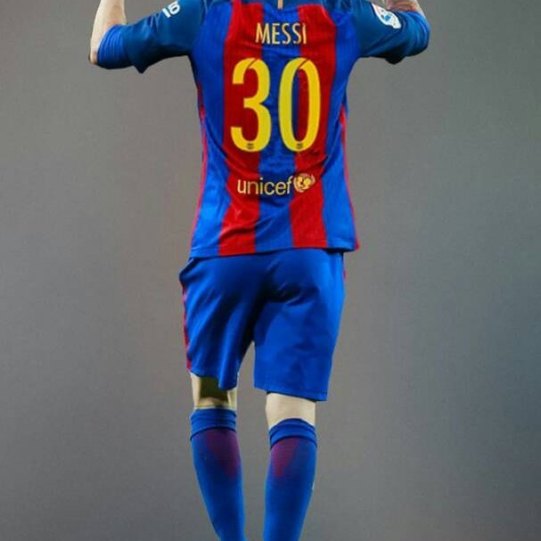 BenJrAgyei's tweet photo. Thank you Leo Messi. Thank You For Existing.

Happy Birthday Leo Messi ❤️😘😘😘
BEST Player To Even Exist....
Hail!Hail! The King..LeoMessi😘 https://t.co/IPdS23scON
