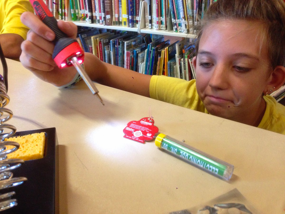 SalmonPublicLib's tweet photo. Learning to solder for the first time, no problem for #FabLabFriday! Thanks @MakerCamp @STEMIdaho for providing tools! #MakerCamp #MakerEd https://t.co/7WxNMDExuf