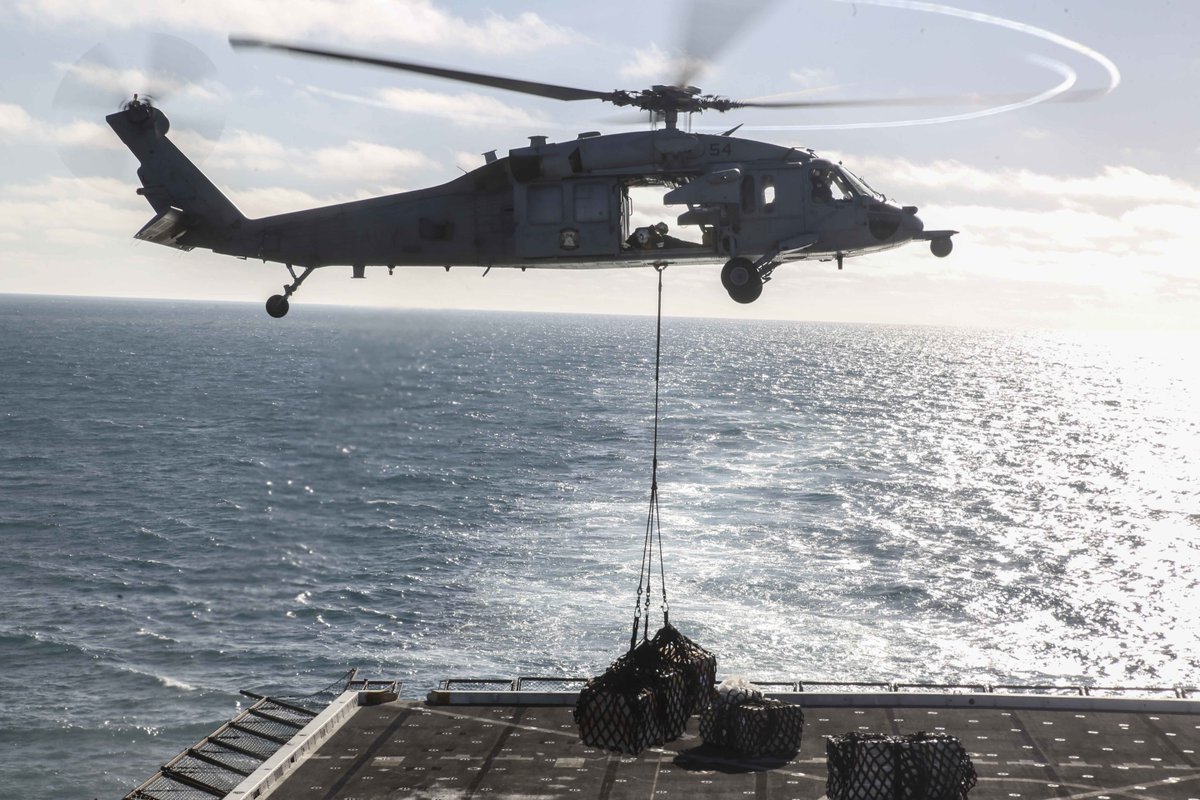 15thMEUOfficial's tweet photo. Have Resupply at Sea, will travel.  #15thMEU and #AMAARG prepare for upcoming 17-2 deployment. https://t.co/vS9Cm4h1Nm