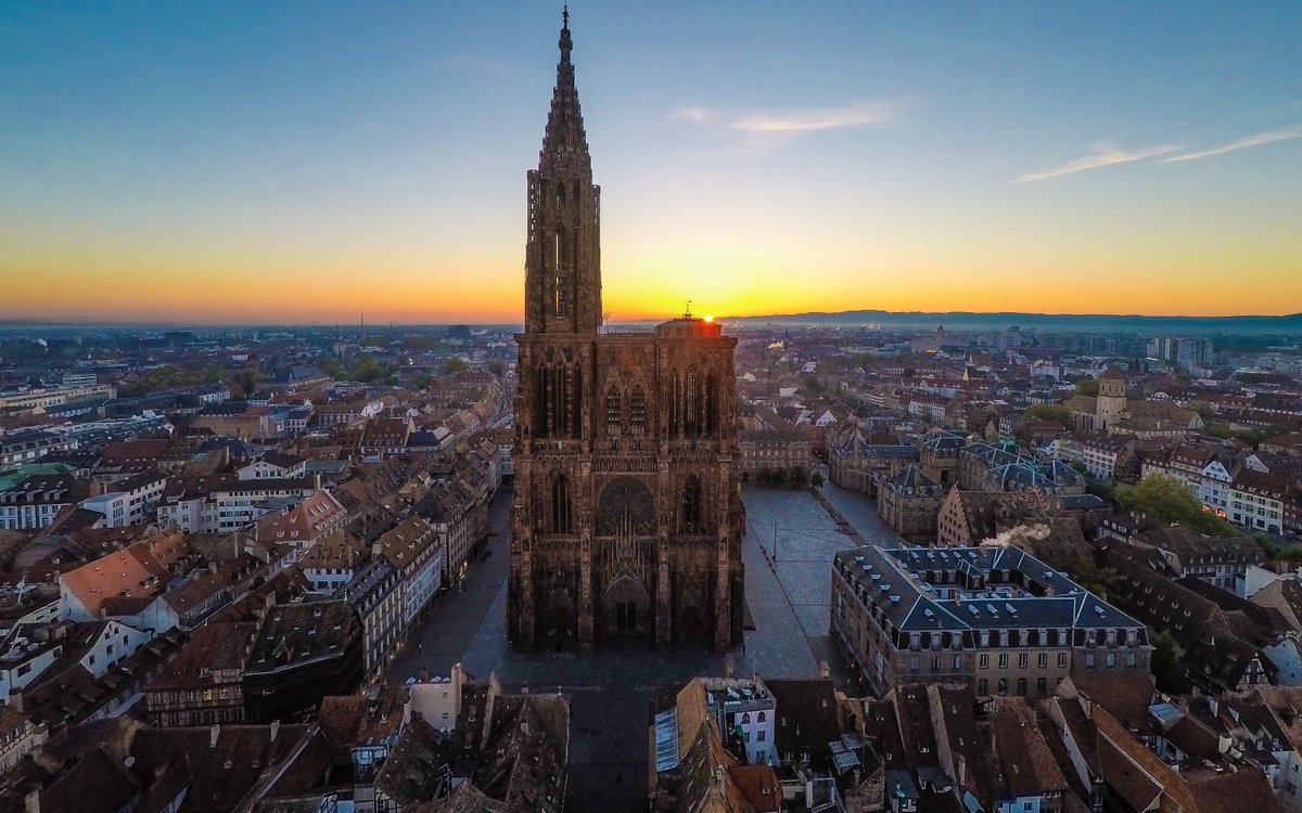 Towering over the Grande Île, this Gothic cathedral was the tallest building in the world for more than two &amp; a quarter centuries. #France
