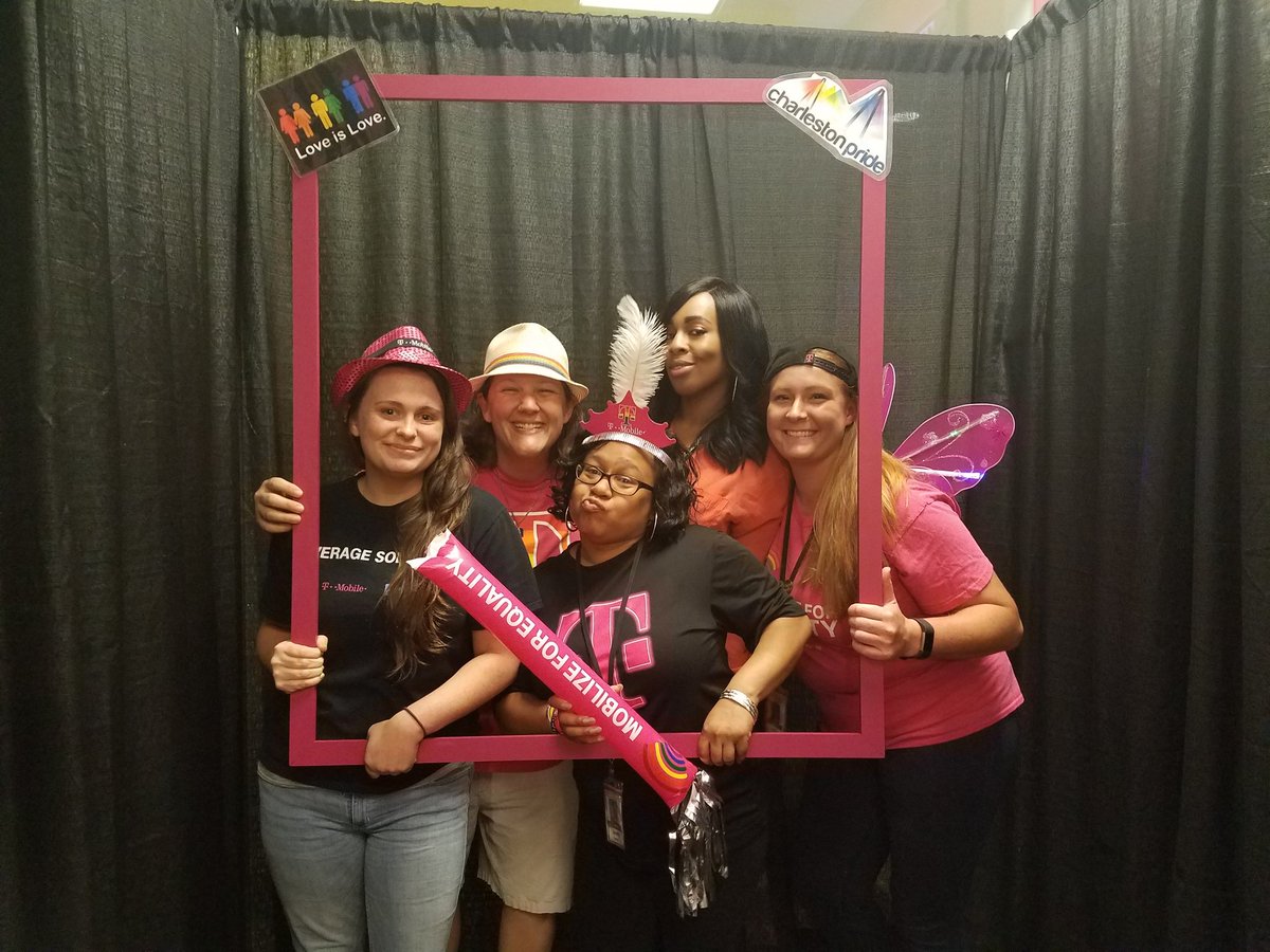 LearningEyes's tweet image. #PAN #Pride2017 #PrideAndAllies #DiversityandInclusion #unlimitedpride #TMobile #CharlestonPride at work
