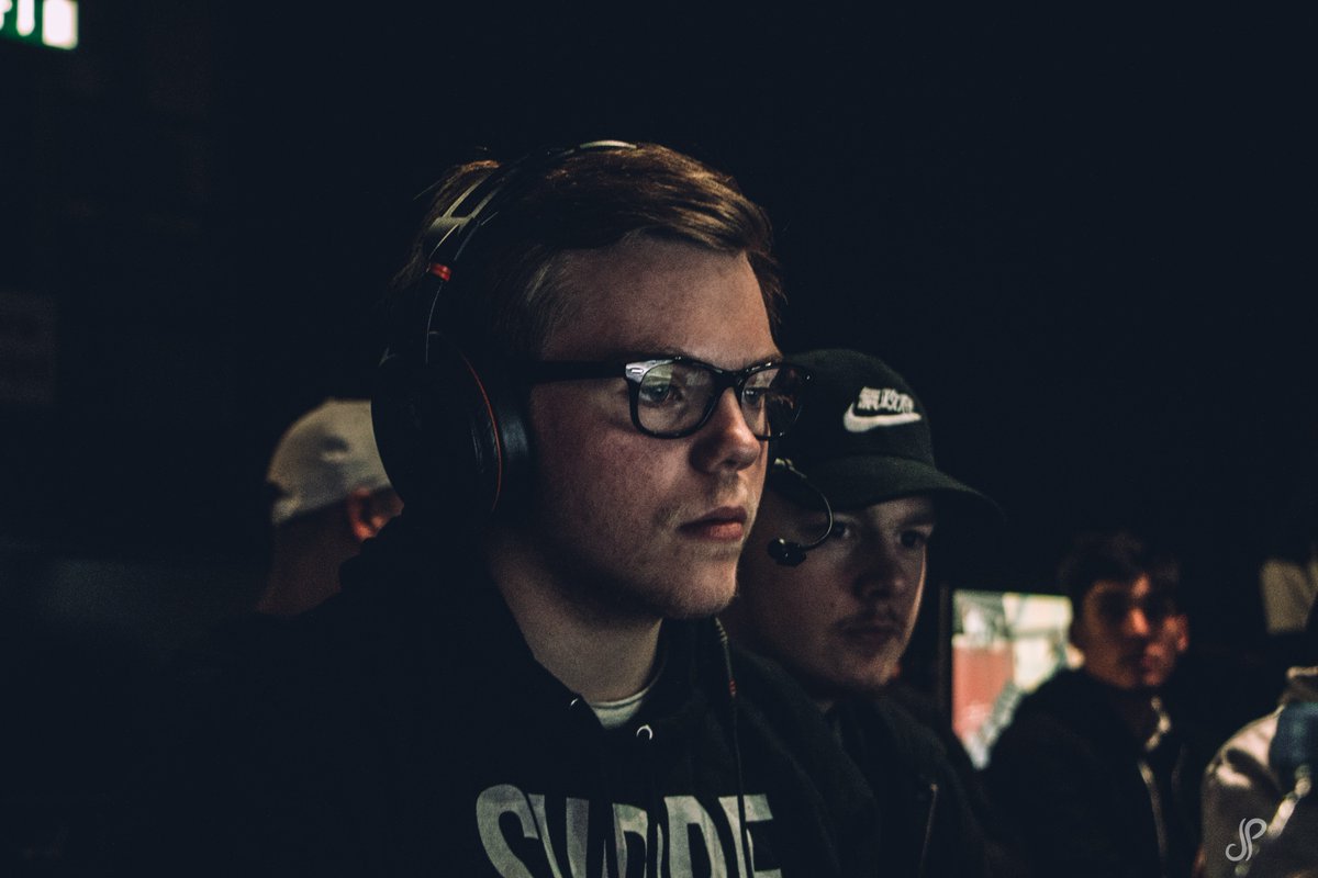 Supremacy_FR's tweet photo. #EGL
Le week-end s'annonce chargé pour nos #CoD qui affronteront @TeamMillenium et #DistrictRed !
On compte sur vous la #SyUnit https://t.co/hklALrO3W1