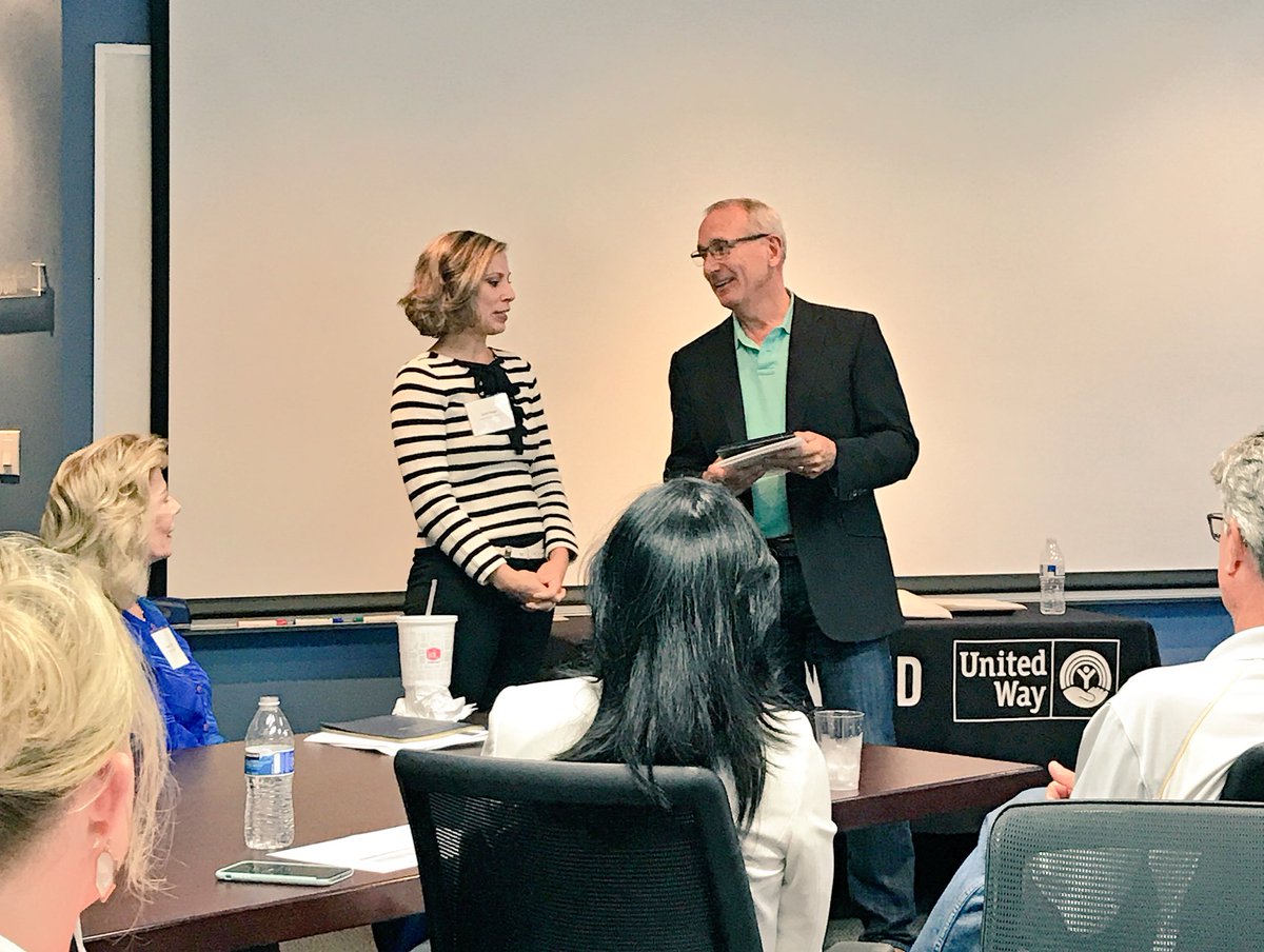 SergioOCUW's tweet photo. Congratulations @CarlaOCUW on your 15 years of service to @unitedwayoc.  Keep showing us the way! ❤️ https://t.co/XG8v6aFdnc